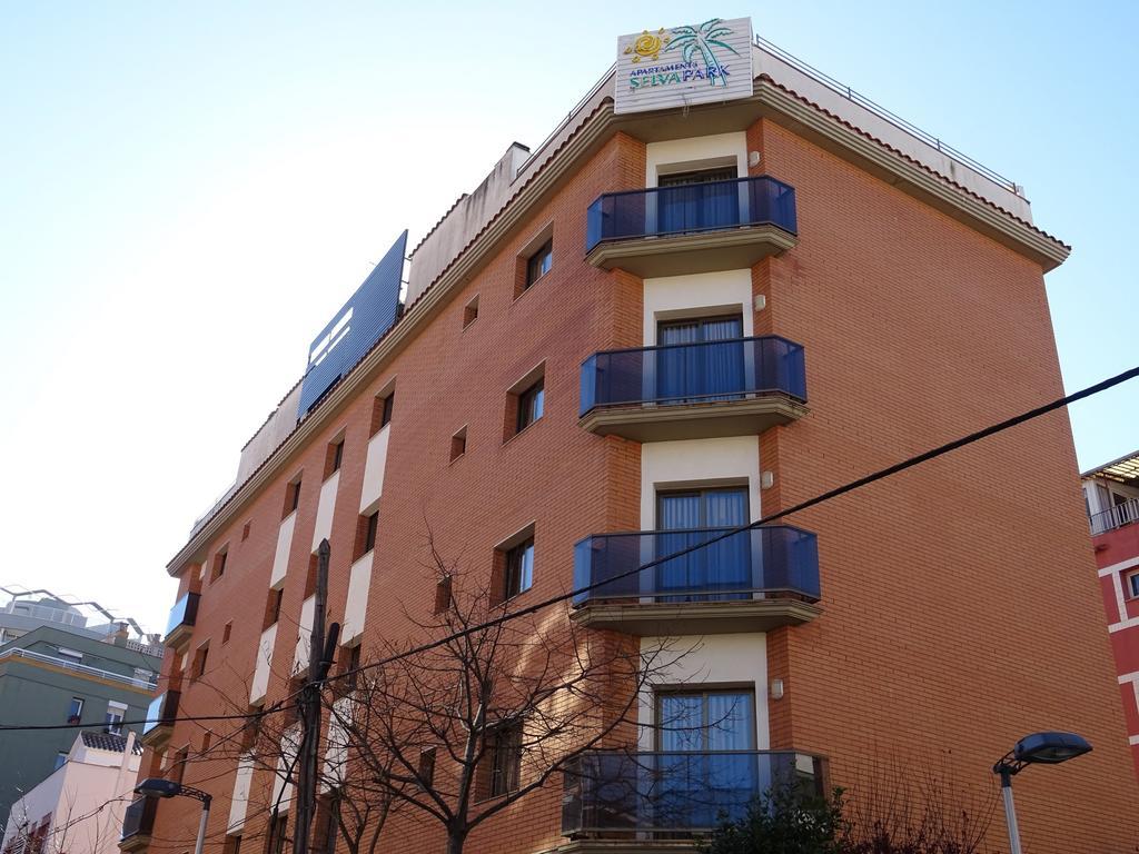 Apartamentos Selvapark Lloret de Mar Kültér fotó